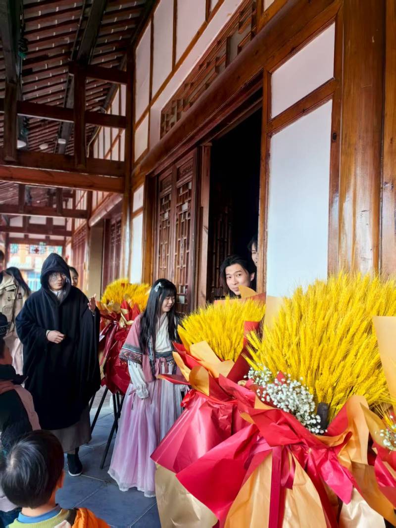 沉浸赋能：岳池县景区演艺的差异化突围之路